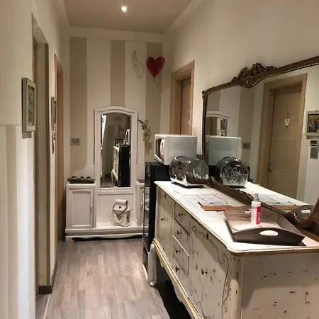 Giulietta E Romeo بيت ضيافة فيرونا