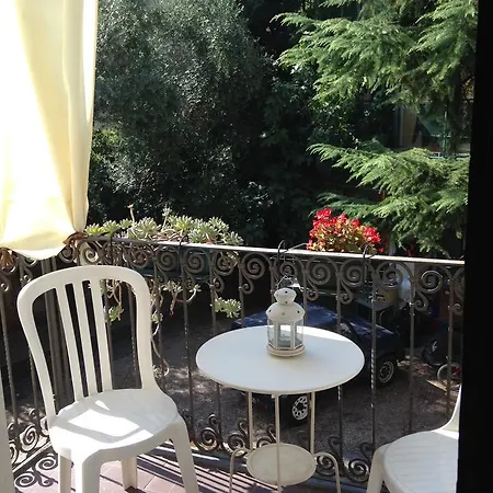 Giulietta E Romeo بيت ضيافة